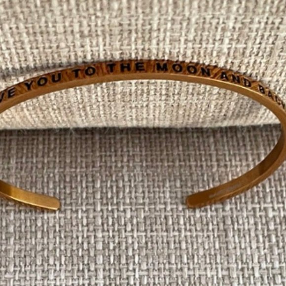 Valentine's Day Mantraband Bracelet Gold Tone "I love You To The Moon and Back" - Picture 5 of 12